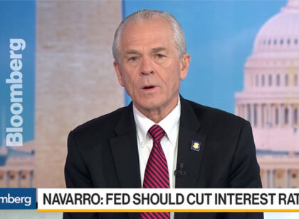 Navarron on Bloomberg: Federal Reserve cuts rates, USMCA, Dow